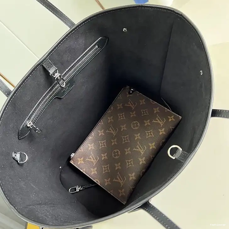 Fashionrepsfam ru Bags 2411YA0267 LV 0523